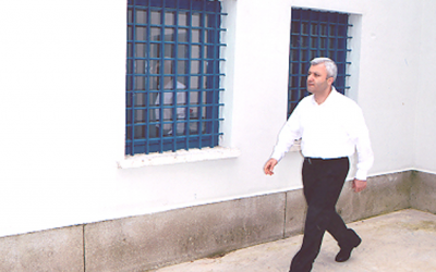 BENİ ÖLDÜREMEDİKLERİ İÇİN BURDAYIM 